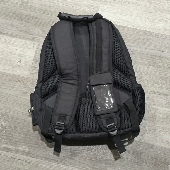 Sharper Image Black Multi Compartment Laptop Backpack Speaker System - Picture 9 of 13